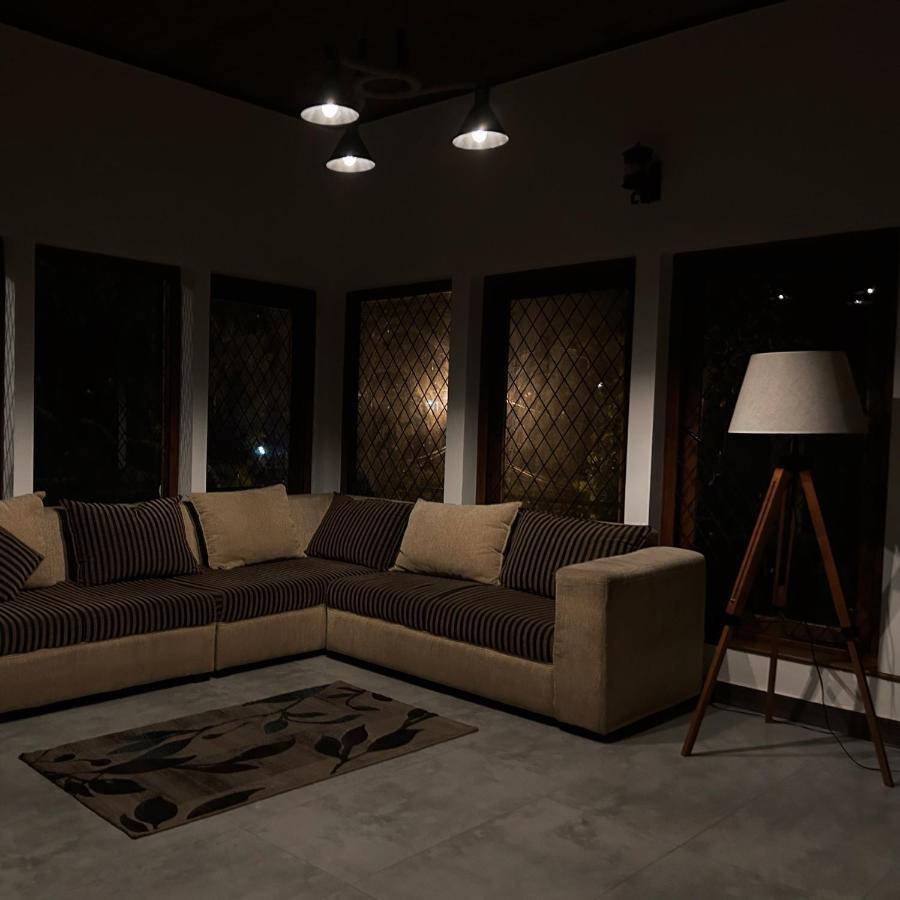 Cliveland Residence Канди Экстерьер фото